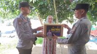 Wujud Kepedulian, Polsek Lembar Kawasan Pelabuhan Lembar Gelar Jumat Peduli