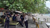 Patroli Ops Ketupat Rinjani 2025, Polisi Jaga Wisatawan di Pantai Lombok Barat (4) Patroli Ops Ketupat Rinjani 2025, Polisi Jaga Wisatawan di Pantai Lombok Barat